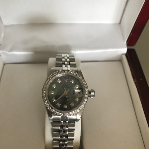 Rolex Ladies Datejust Stainless Steel Diamond Bezel with Mother of Pearl Watch - Picture 6 of 6